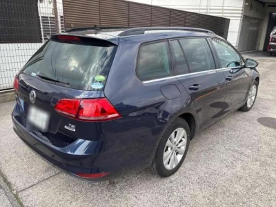 Volkswagen GOLF VARIANT