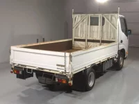 Toyota DYNA лот № 63506 оценка 4  с аукциона в Японии 1