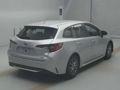 Toyota COROLLA TOURING  с аукциона в Японии