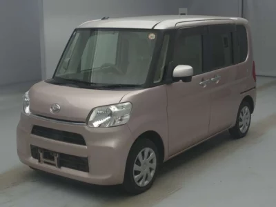 Daihatsu TANTO  с аукциона в Японии