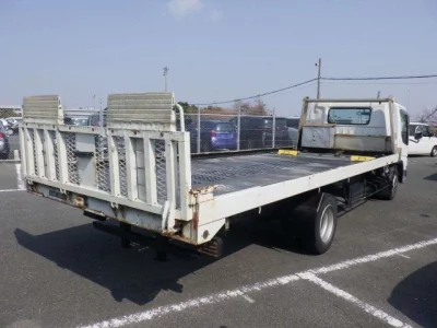 Mazda TITAN  с аукциона в Японии