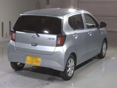 Daihatsu MIRA E S