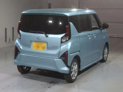 Daihatsu MOVE  с аукциона в Японии