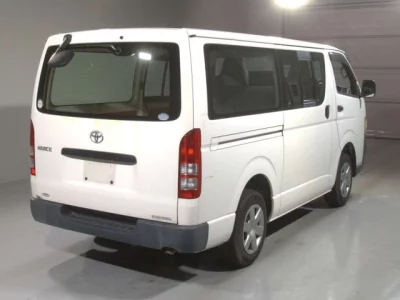 Toyota HIACE VAN  с аукциона в Японии