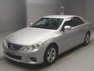 Toyota MARK X  с аукциона в Японии