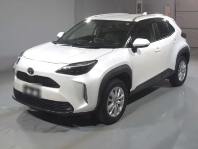 Toyota YARIS CROSS  с аукциона в Японии