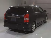 Toyota WISH лот № 4222 оценка 3  с аукциона в Японии 1