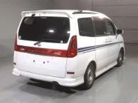 Nissan SERENA лот № 4267 оценка R  с аукциона в Японии 1