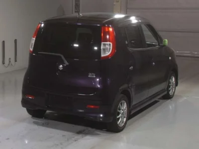 Suzuki MRWAGON