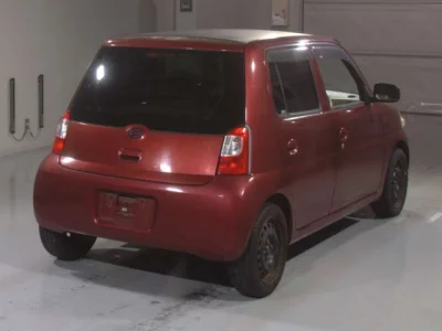 Daihatsu Esse