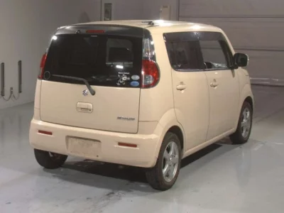 Suzuki MRWAGON