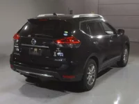 Nissan X-TRAIL лот № 2207 оценка 4  с аукциона в Японии 1