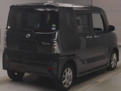 Daihatsu TANTO  с аукциона в Японии