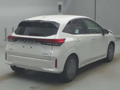 Nissan NOTE  с аукциона в Японии