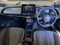 Toyota AQUA лот № 3087 оценка 4  с аукциона в Японии 2