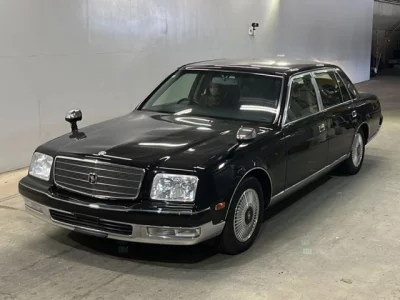 Toyota CENTURY