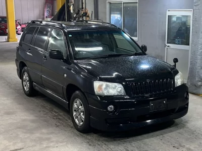 Toyota KLUGER  с аукциона в Японии