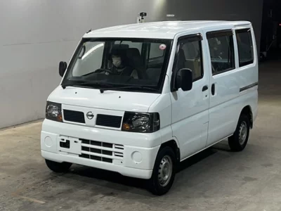 Nissan CLIPPER VAN