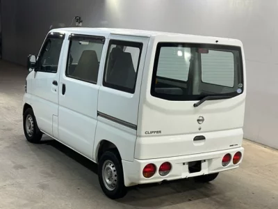 Nissan CLIPPER VAN