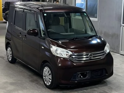 Nissan DAYZ ROOX  с аукциона в Японии