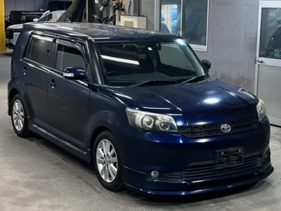 Toyota COROLLA RUMION  с аукциона в Японии