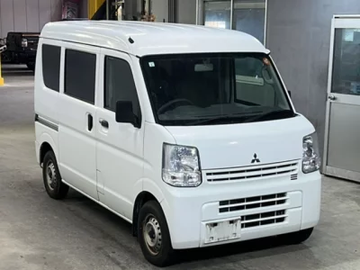 Mitsubishi MINICAB VAN