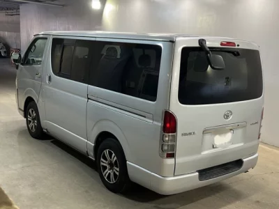 Toyota REGIUS ACE VAN
