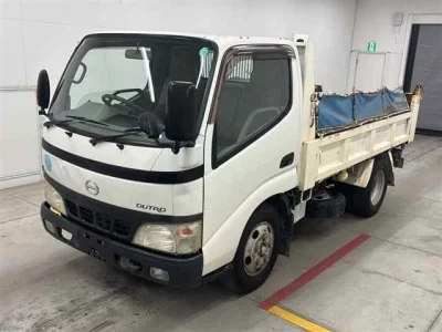 Hino DUTRO  с аукциона в Японии