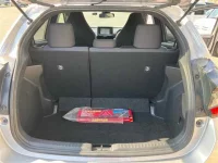 Toyota YARIS лот № 30008 оценка 4  с аукциона в Японии 9