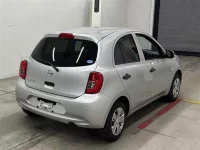 Nissan MARCH лот № 30018 оценка 4.5  с аукциона в Японии 4