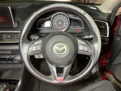 Mazda AXELA  с аукциона в Японии