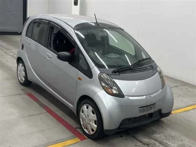 Mitsubishi I  с аукциона в Японии