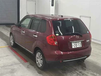 Mazda VERISA