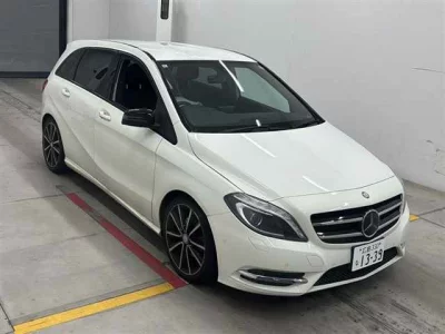 Mercedes-Benz B CLASS