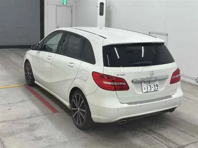 Mercedes-Benz B CLASS