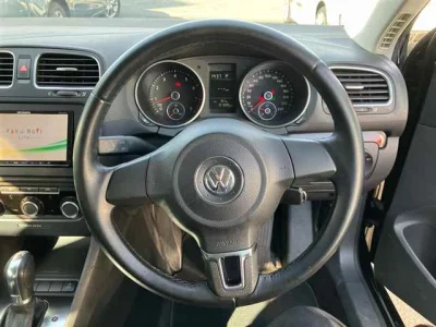 Volkswagen GOLF VARIANT