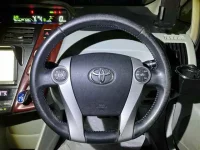 Toyota PRIUS ALPHA лот № 30099 оценка 3.5  с аукциона в Японии 2