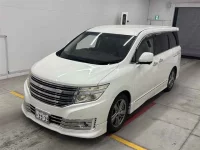 Nissan ELGRAND лот № 30110 оценка 3.5  с аукциона в Японии 3