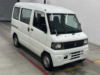 Mitsubishi MINICAB VAN