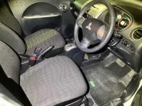 Mitsubishi I-MIEV лот № 90108 оценка 4  с аукциона в Японии 6