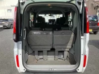 Honda STEP WAGON лот № 30084 оценка R  с аукциона в Японии 9