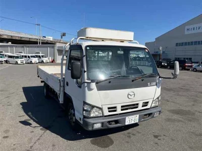 Mazda TITAN  с аукциона в Японии