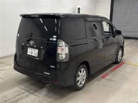 Toyota VOXY лот № 60059 оценка R  с аукциона в Японии 4