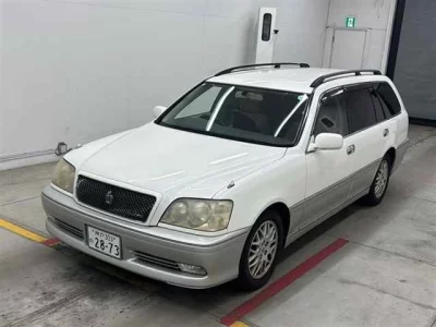 Toyota CROWN ESTATE