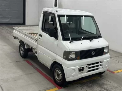 Nissan CLIPPER TRUCK  с аукциона в Японии