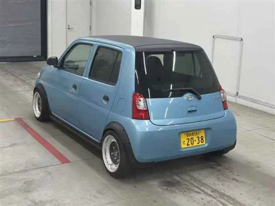 Daihatsu Esse