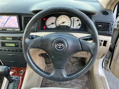 Toyota ALLEX  с аукциона в Японии