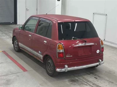 Daihatsu MIRA