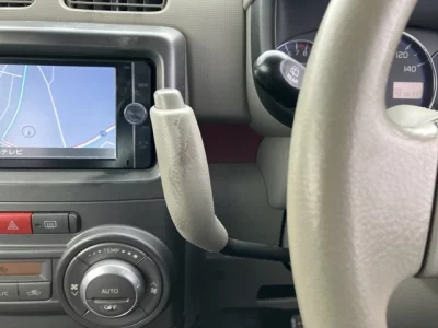 Toyota PIXIS SPACE  с аукциона в Японии