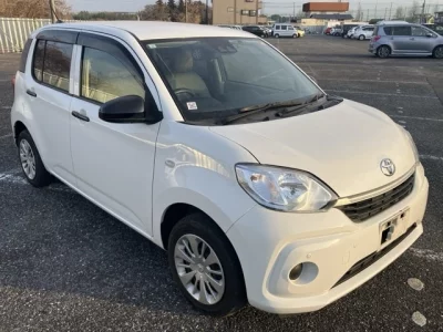 Toyota PASSO  с аукциона в Японии